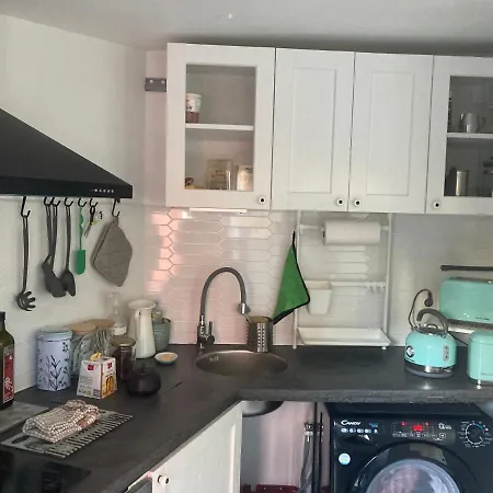Apartment Cosy Nest From 10 Minutes Paris Centre Saint-Ouen (Seine-Saint-Denis)